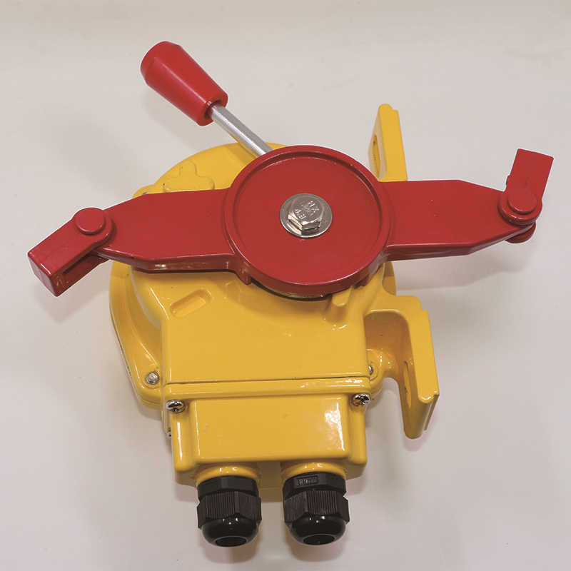 帶接線盒雙向拉繩開關2